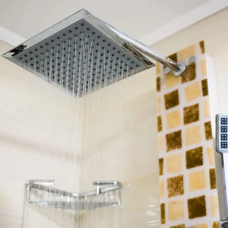 אילת Faroyal Luxury Suite מראה חיצוני תמונה